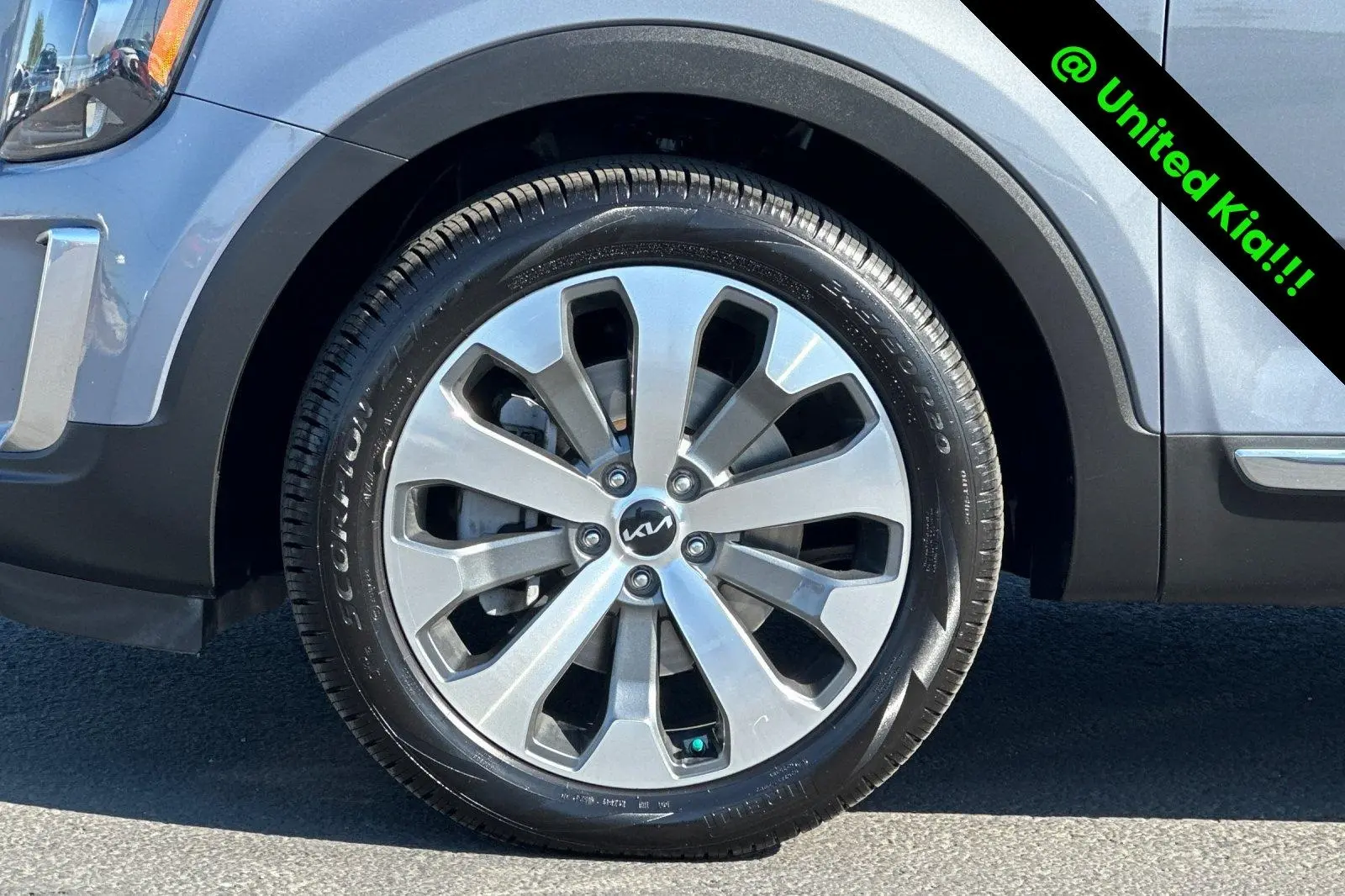 2022 Kia Telluride EX photo 26