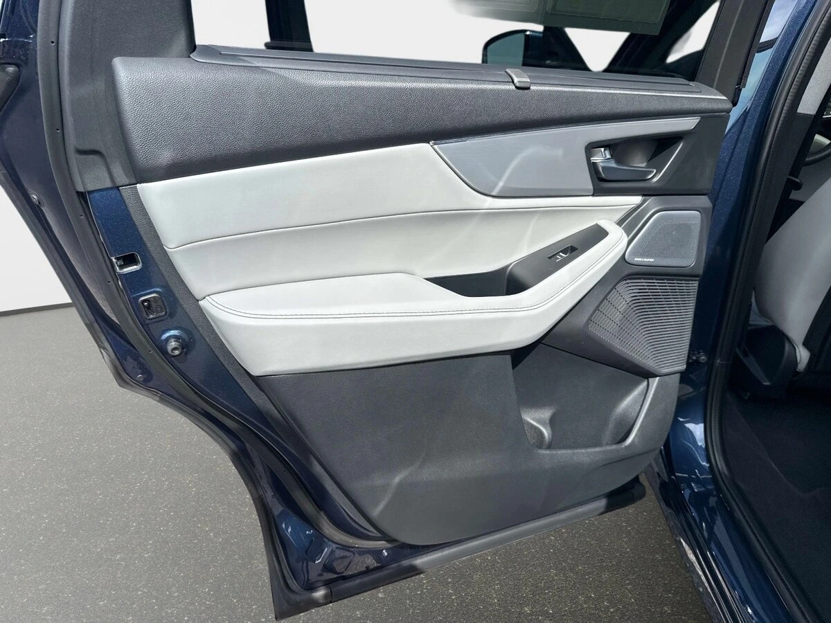 2026 Acura MDX Technology Package - Photo 11
