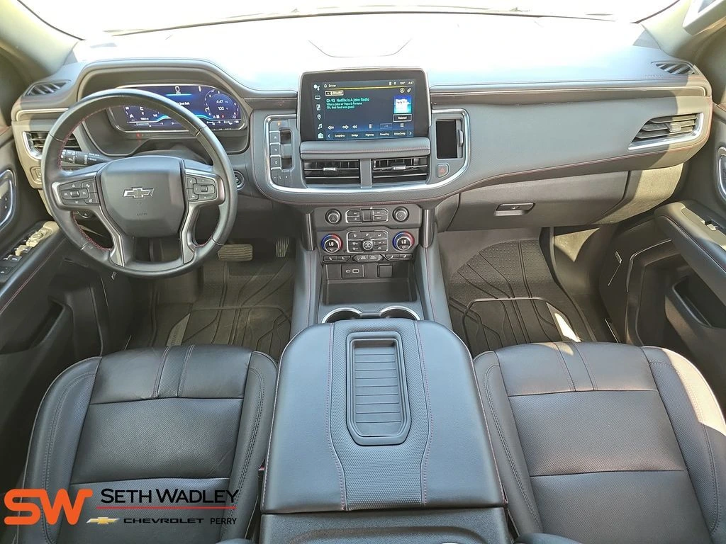 2024 Chevrolet Suburban RST - Photo 9