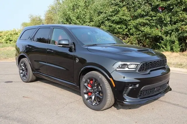2024 Dodge Durango SRT Hellcat Premium photo 3