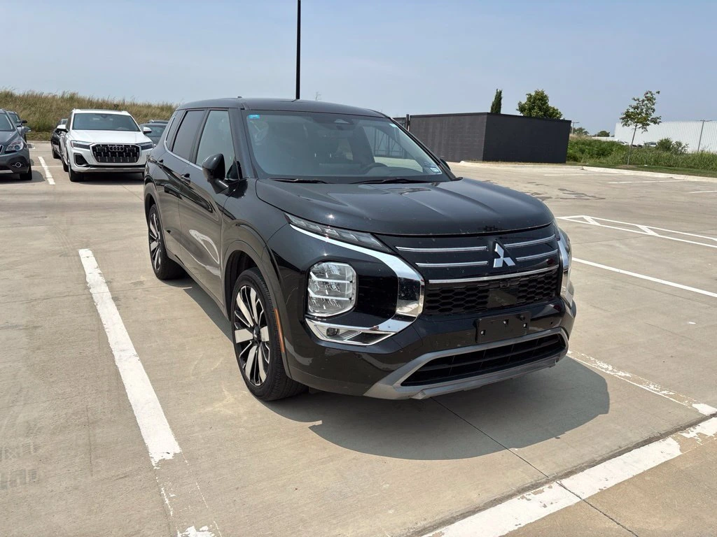 2025 Mitsubishi Outlander