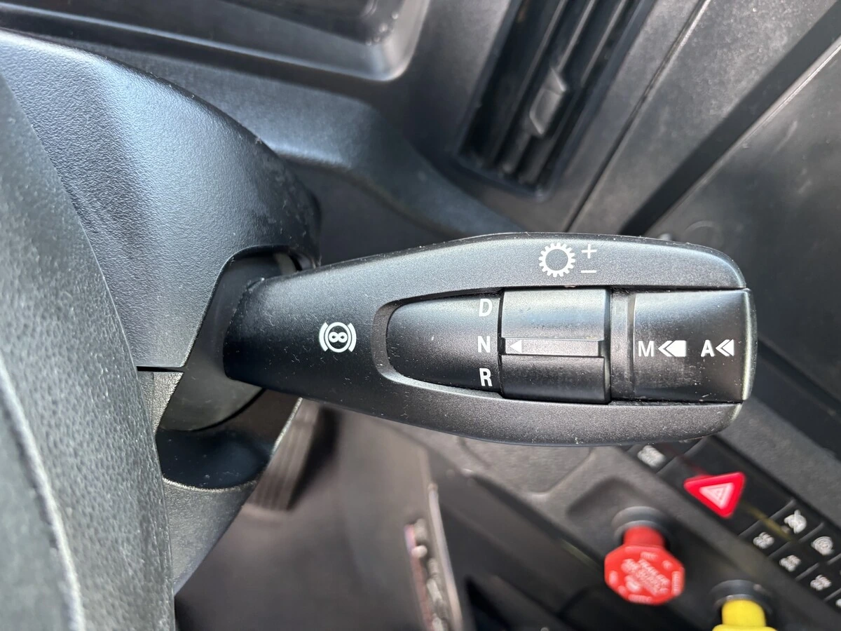 2024 Freightliner Cascadia - image 25