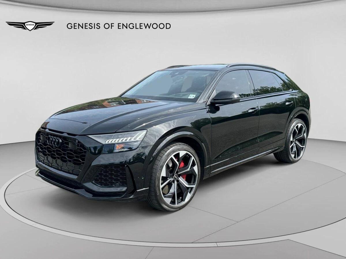 2022 Audi RS Q8 -'s photo