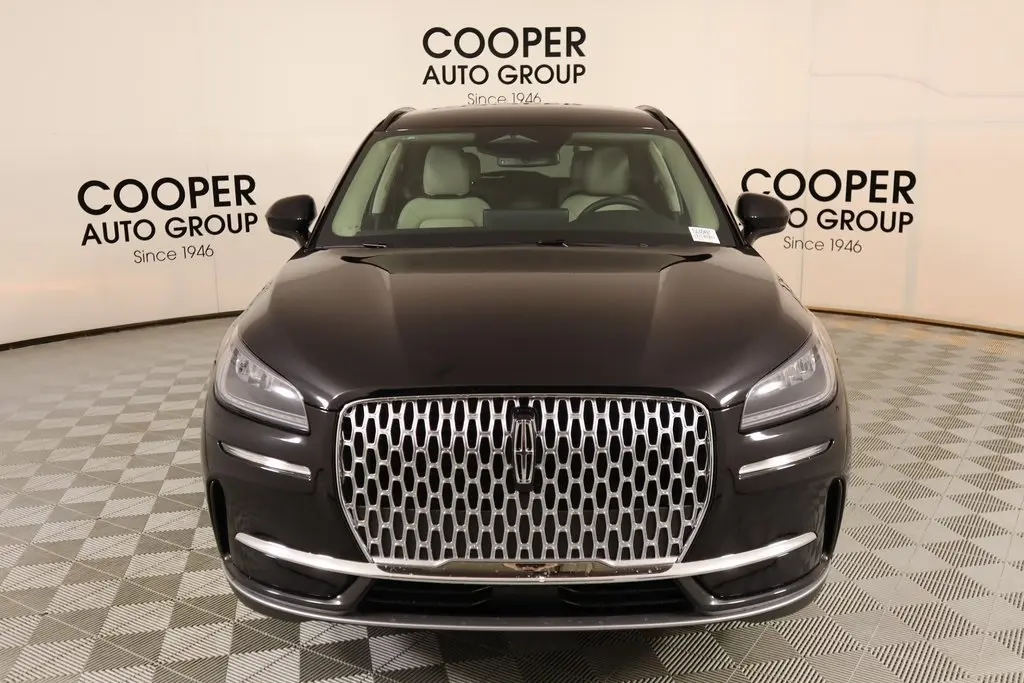 2026 Lincoln Corsair Premiere photo 9