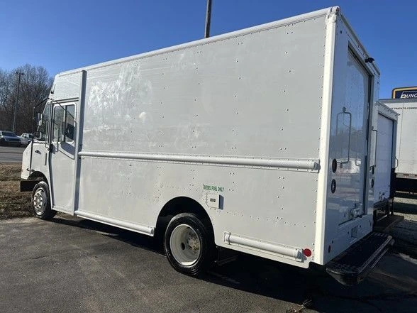 2022 Freightliner - image 6