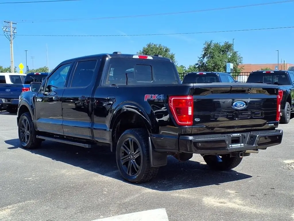 2022 Ford F-150 XLT photo 5