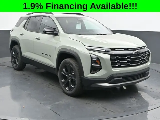 2026 Chevrolet Equinox LT photo 2