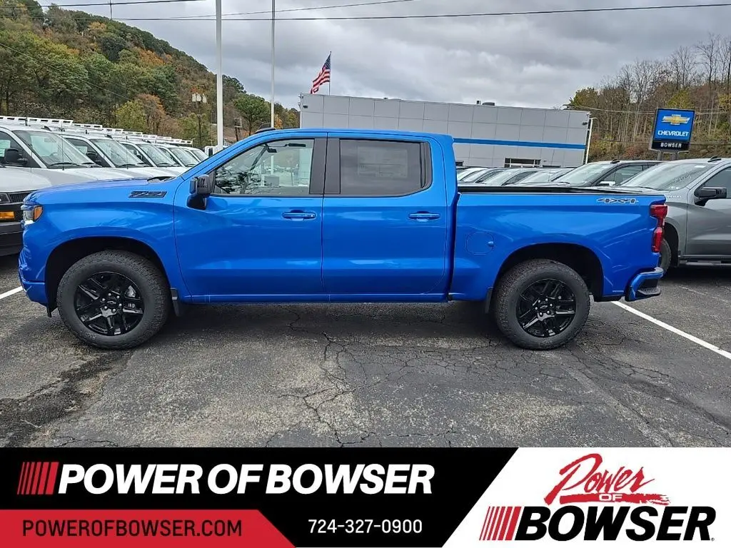 2026 Chevrolet Silverado 1500 RST photo 2