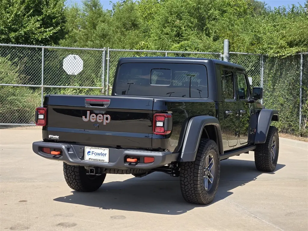 2025 Jeep Gladiator Mojave photo 4