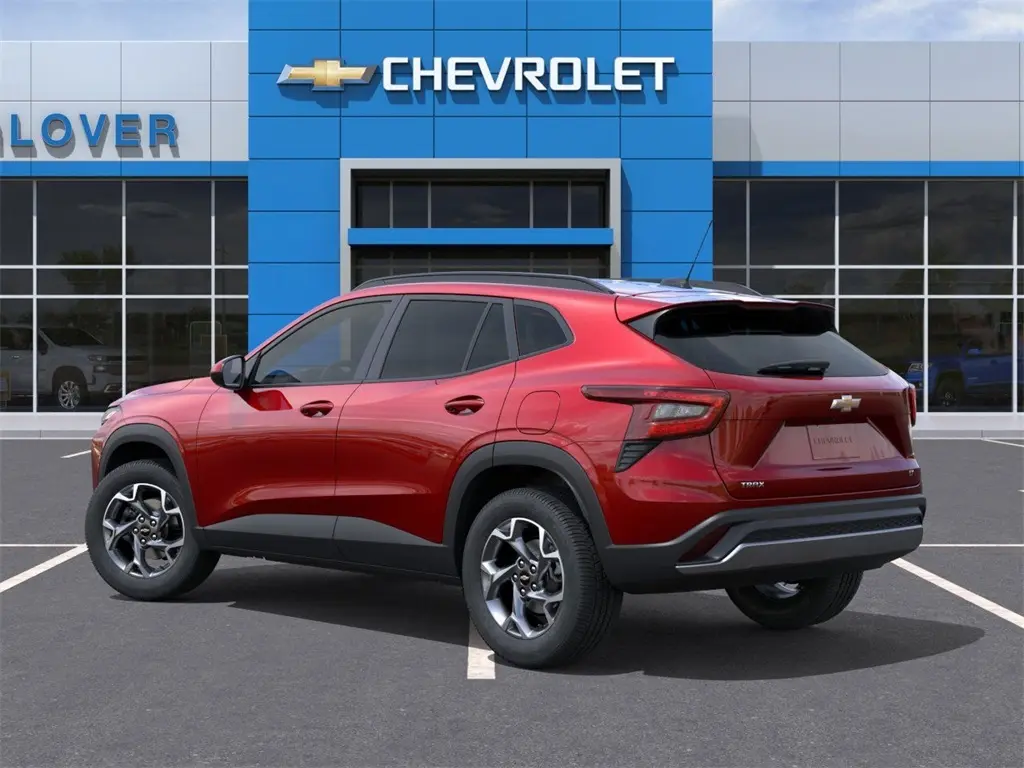 2026 Chevrolet Trax LT photo 3