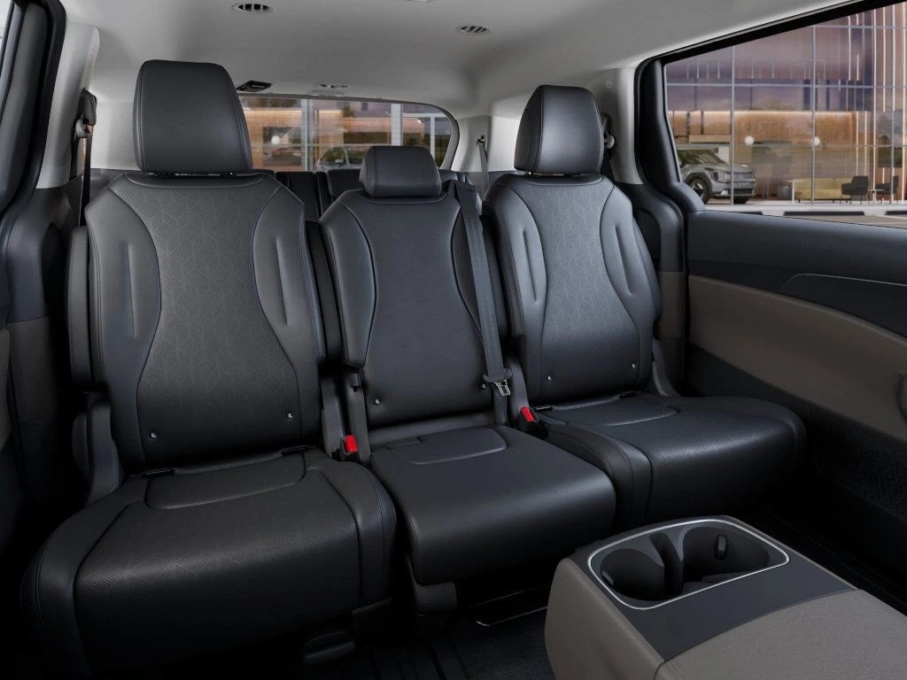 2026 Kia Carnival LXS - Photo 16