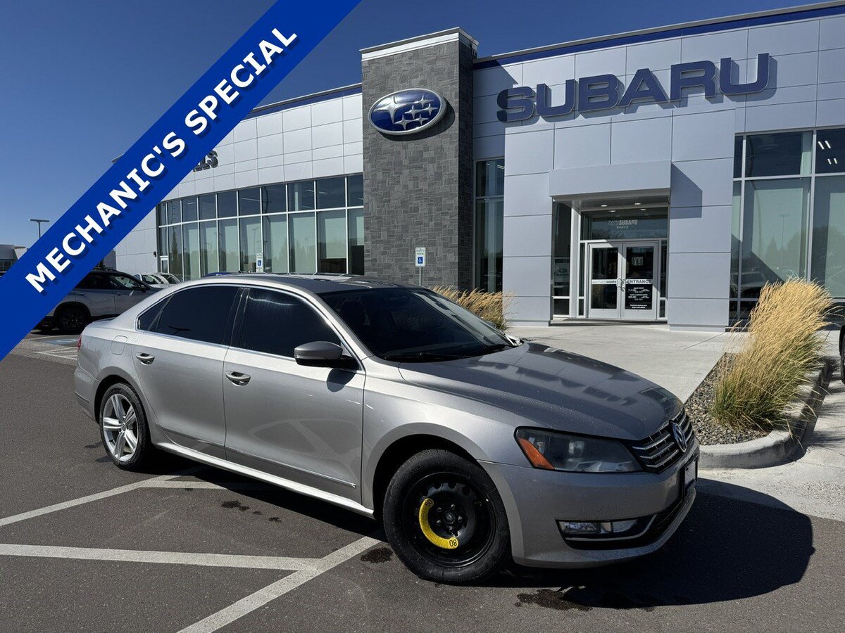 2013 Volkswagen Passat 4dr Sdn 2.0L DSG TDI SEL Premium
