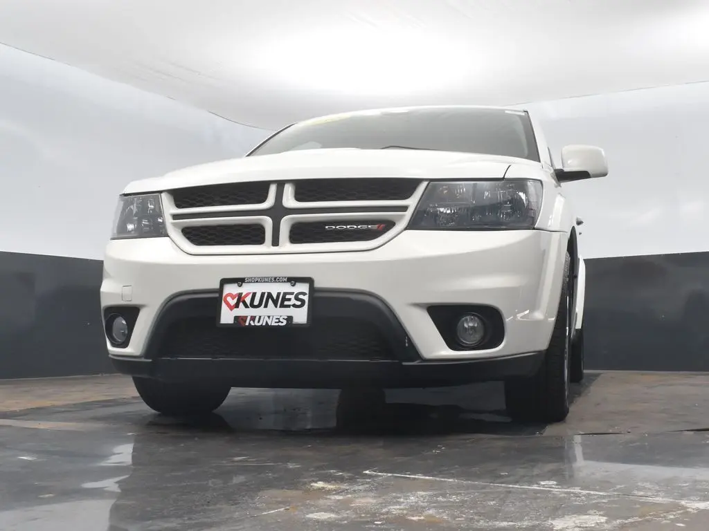 2015 Dodge Journey R/T photo 41