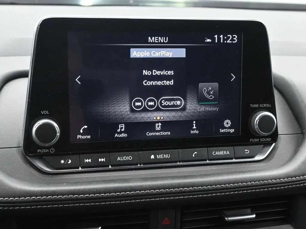 2024 Nissan Rogue SV AWD photo 8