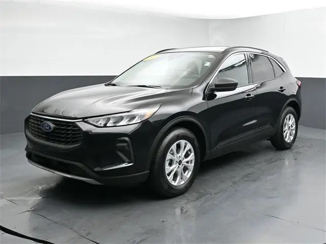 2023 Ford Escape Active photo 3