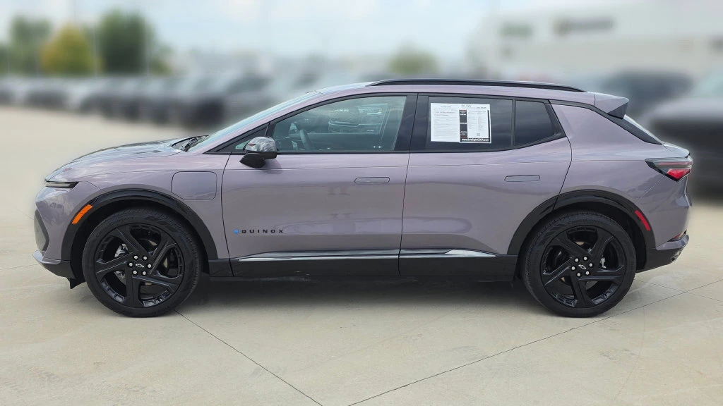 Used 2024 Chevrolet Equinox EV RS with VIN 3GN7DSRP4RS266858 for sale in Kansas City