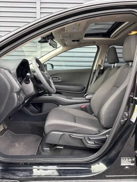 2019 Honda HR-V EX photo 4