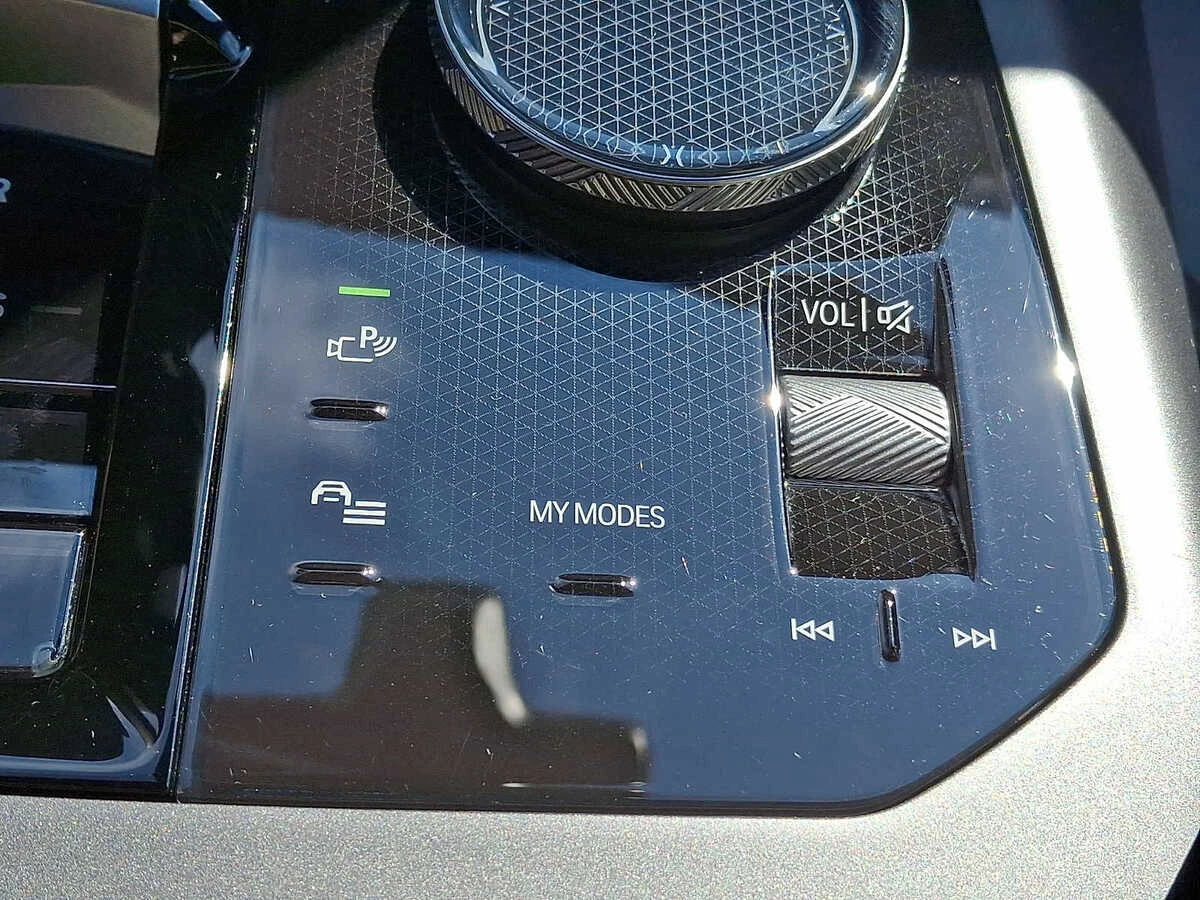 2026 BMW X3 30 - Photo 22