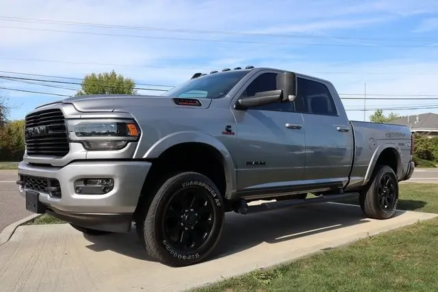 2020 Ram 2500 Laramie photo 8