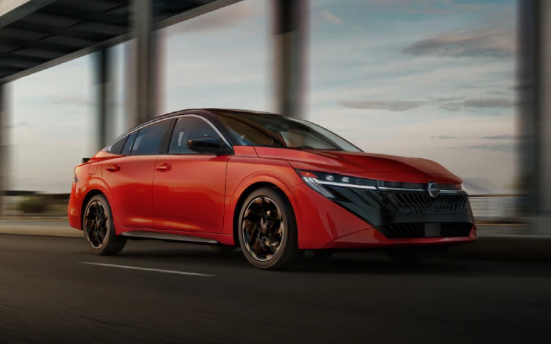 Is the 2027 Nissan Sentra easy to park around New Philadelphia, OH?
