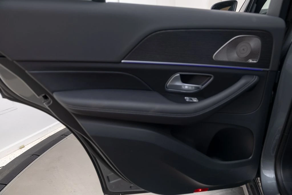2025 Mercedes-Benz GLE GLE450 - Photo 28