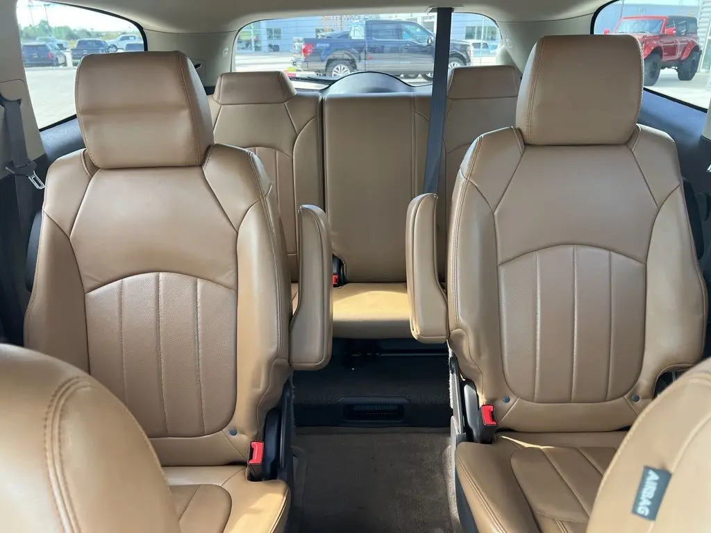 2016 Buick Enclave Leather photo 19