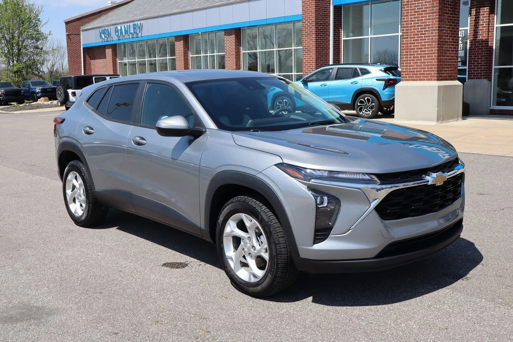 Used 2024 Chevrolet Trax LS with VIN KL77LFE27RC075824 for sale in Aurora, OH