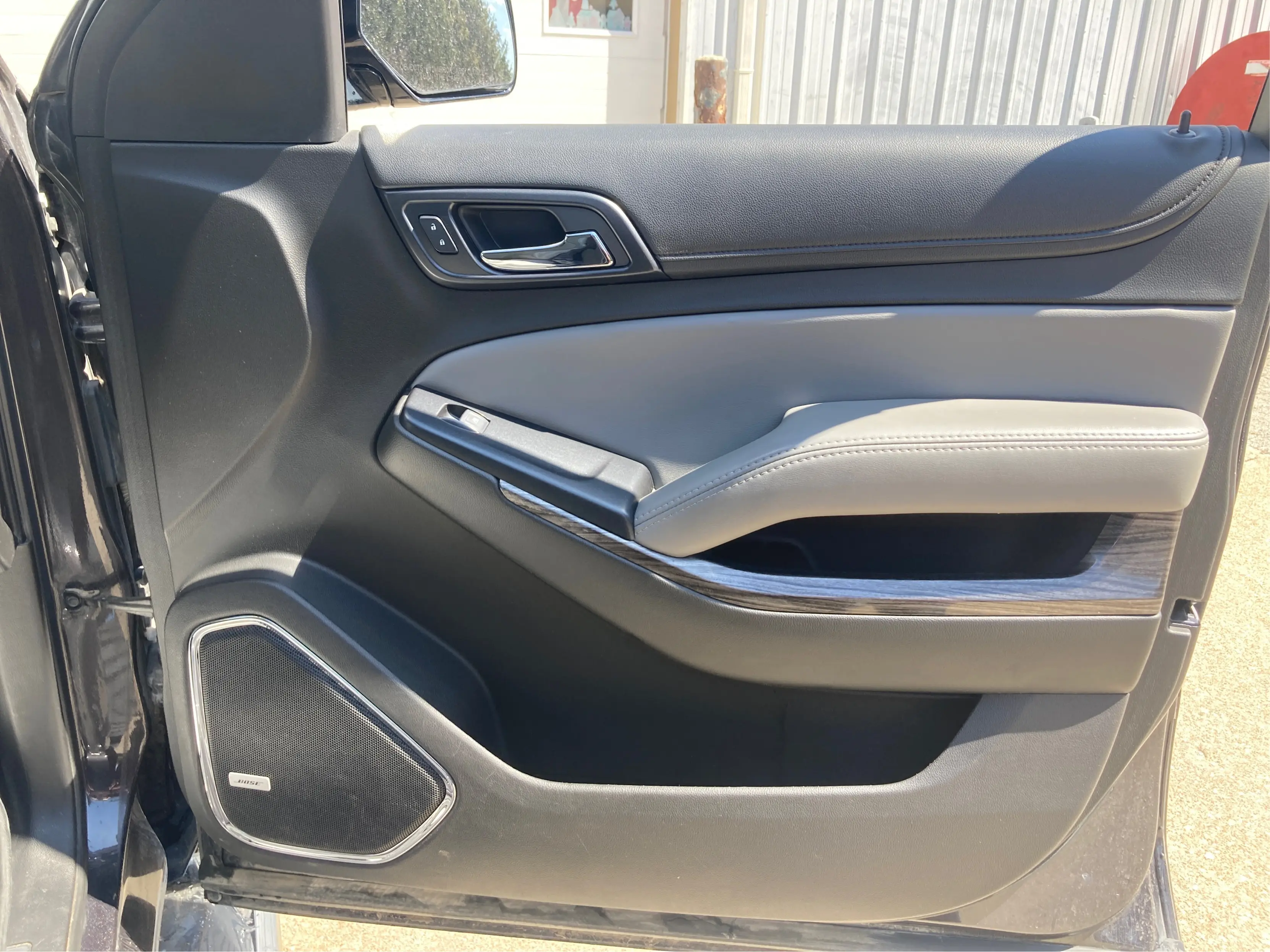 2018 Chevrolet Tahoe LT photo 21