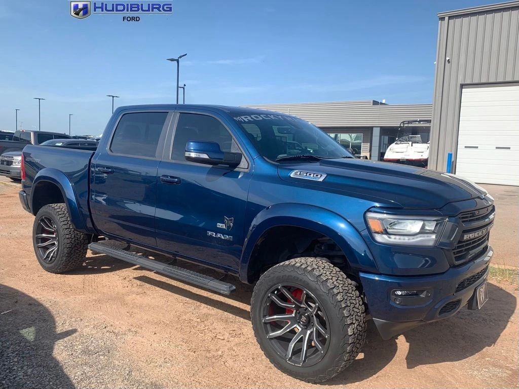 2021 RAM 1500 Big Horn/Lone Star 4x4 Crew Cab 5'7's photo
