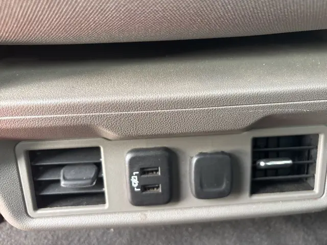 2021 Chevrolet Silverado 1500 LT photo 14