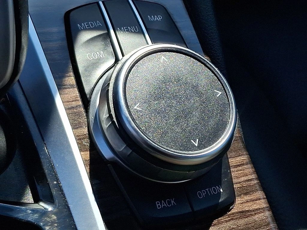 2023 BMW 5 Series 540i - Photo 25