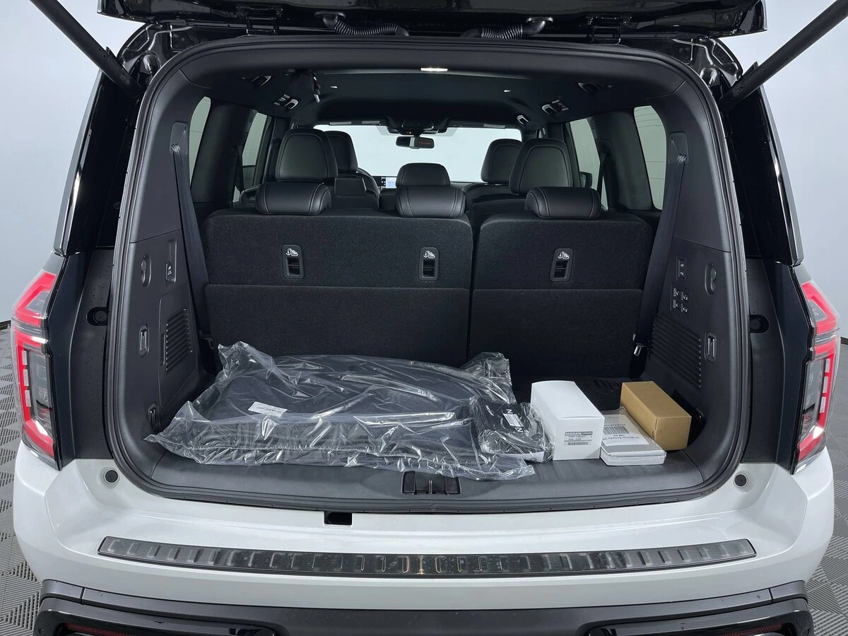 2026 Nissan Armada PRO-4X - Photo 26