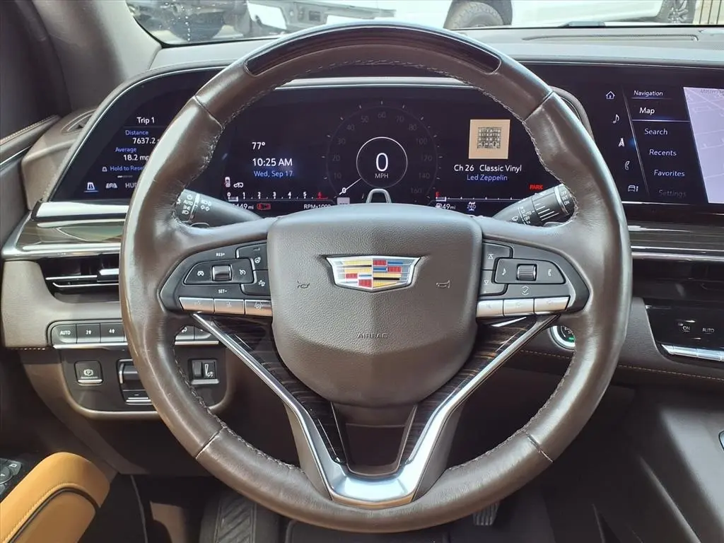 2023 Cadillac Escalade Premium Luxury photo 34