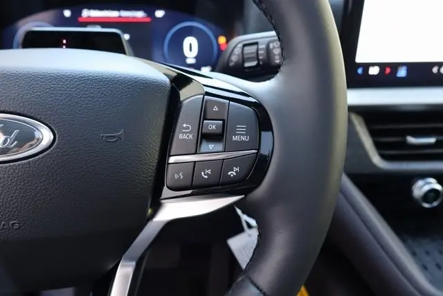 2025 Ford Explorer Platinum photo 27