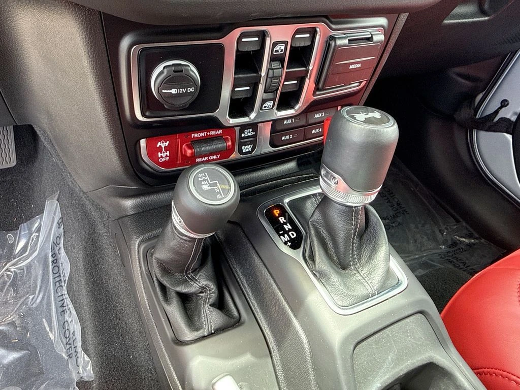 2024 Jeep Wrangler 4-Door Rubicon 392 - Photo 20