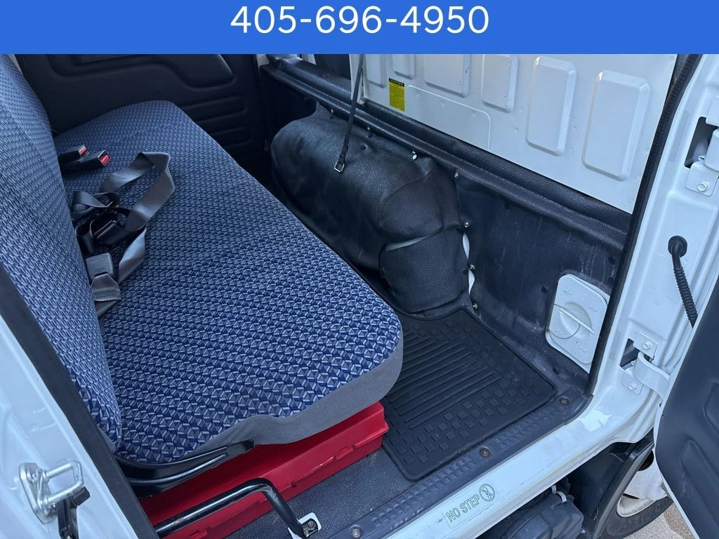 2024 Isuzu NPR - image 18