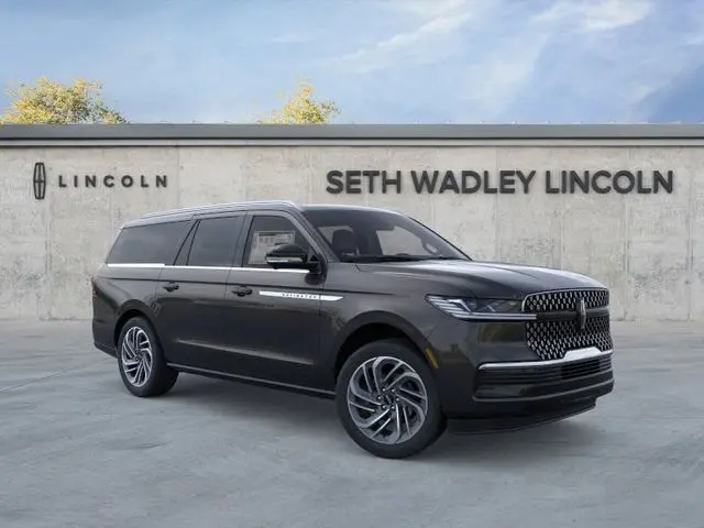 2025 Lincoln Navigator Reserve L's photo