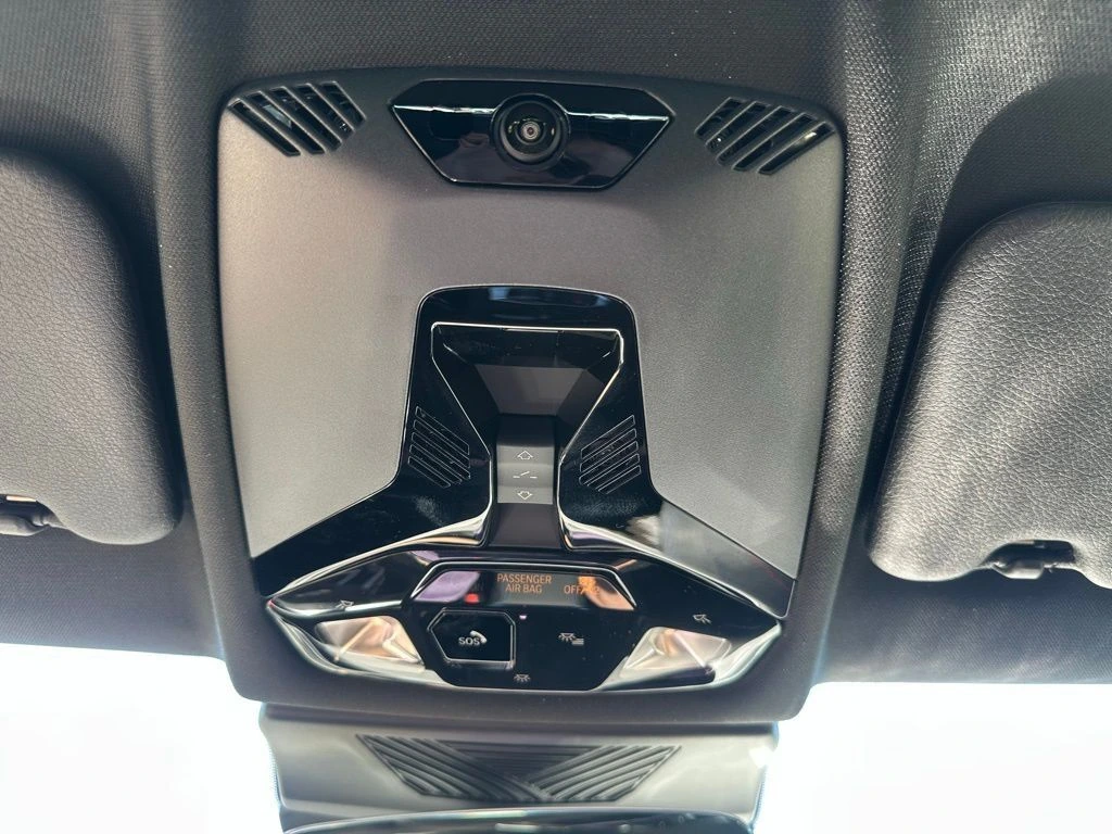 2026 BMW 2 Series M235 - Photo 17