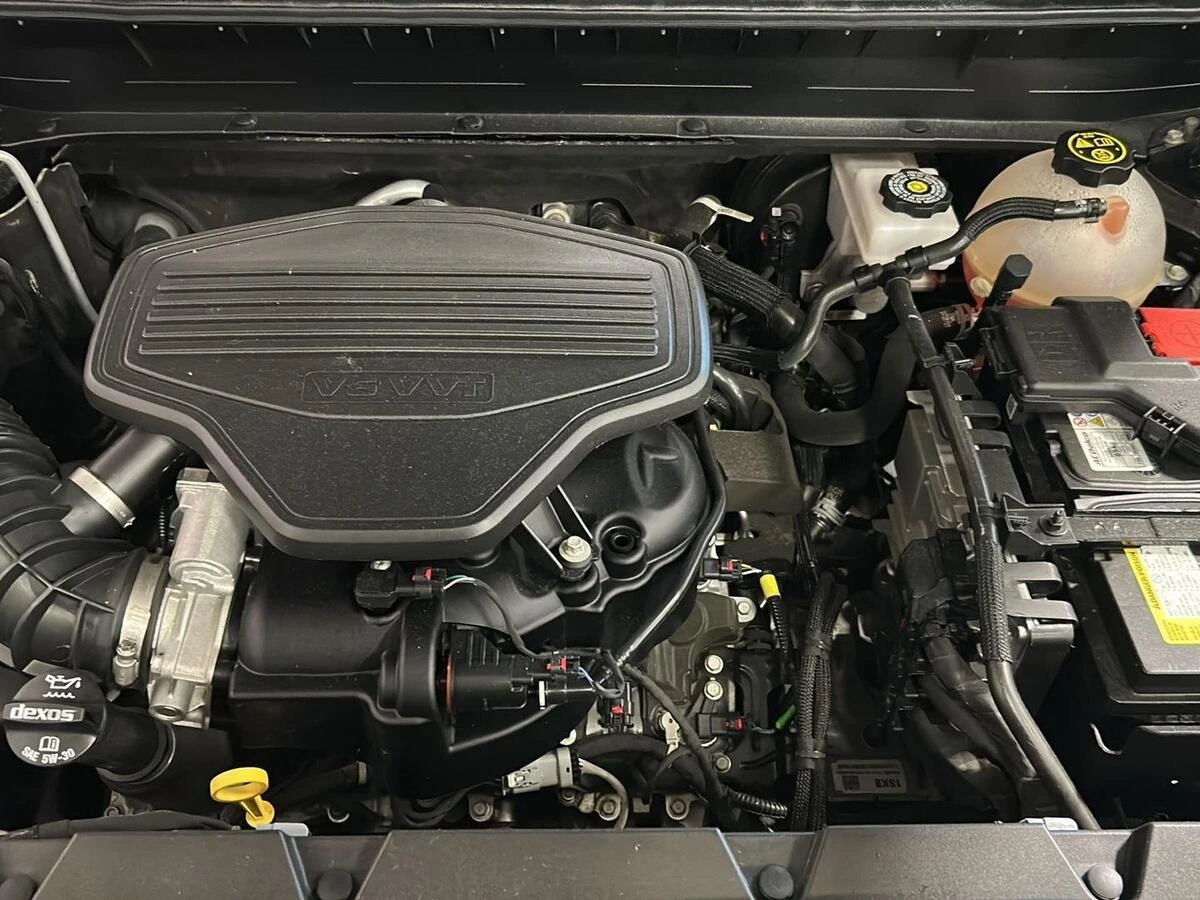 2023 GMC Acadia Denali - Photo 31