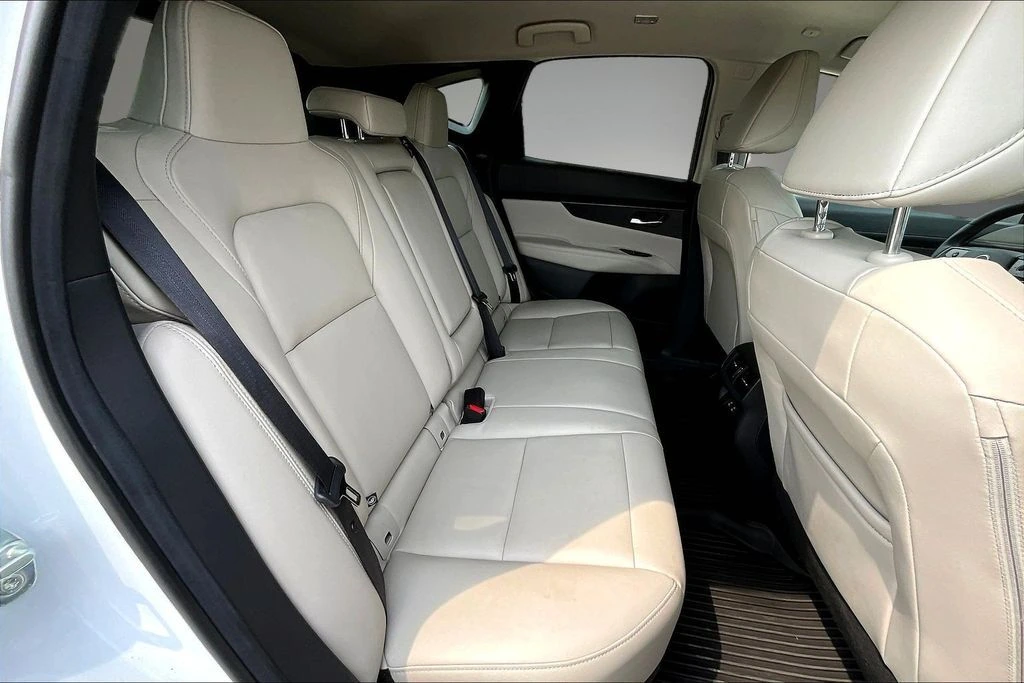 2025 Nissan Murano SV - Photo 13