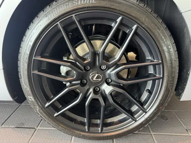 2024 Lexus IS 350 F SPORT AWD photo 6