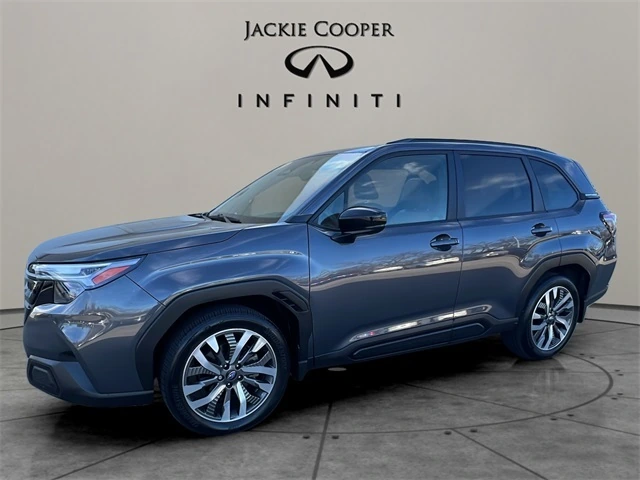 2025 Subaru Forester Touring's photo