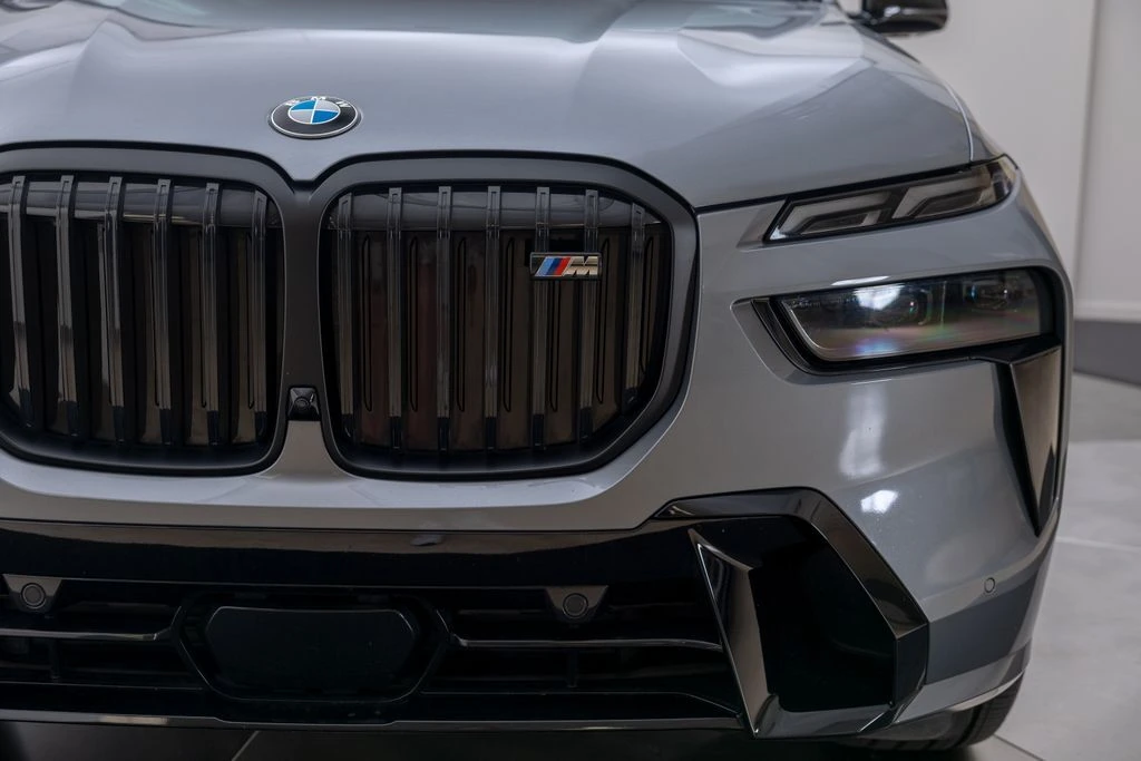 2025 BMW X7 M60i - Photo 48