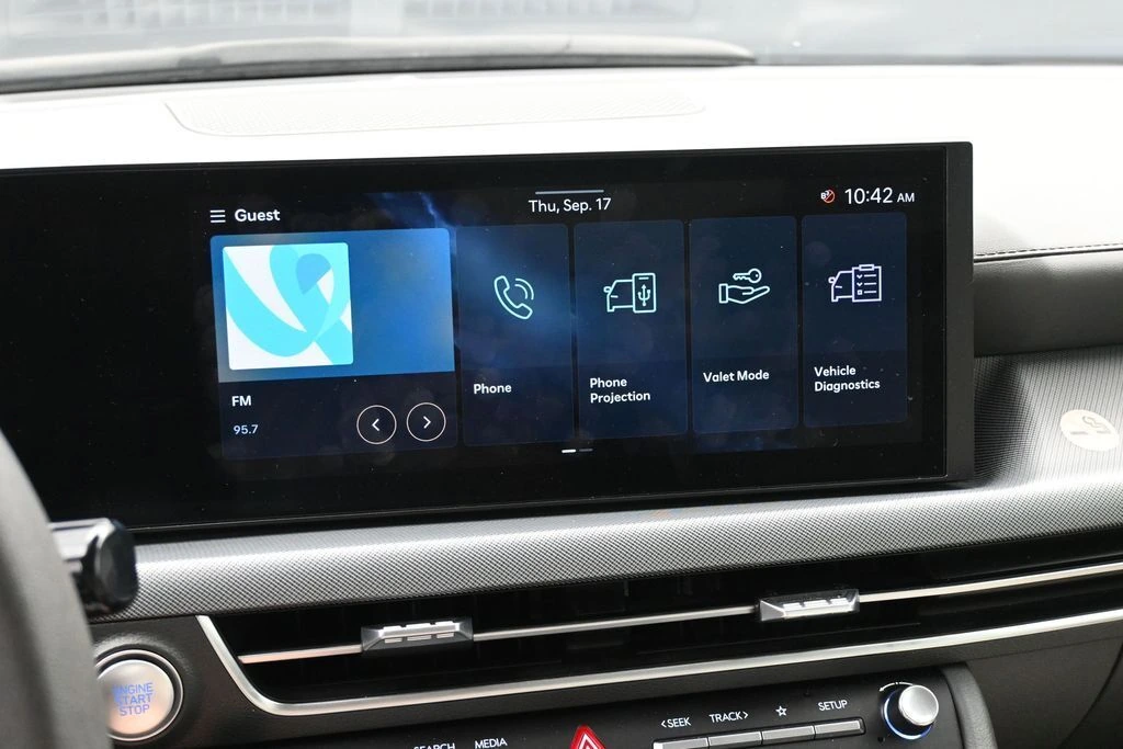 2025 Hyundai Sonata SEL - Photo 14