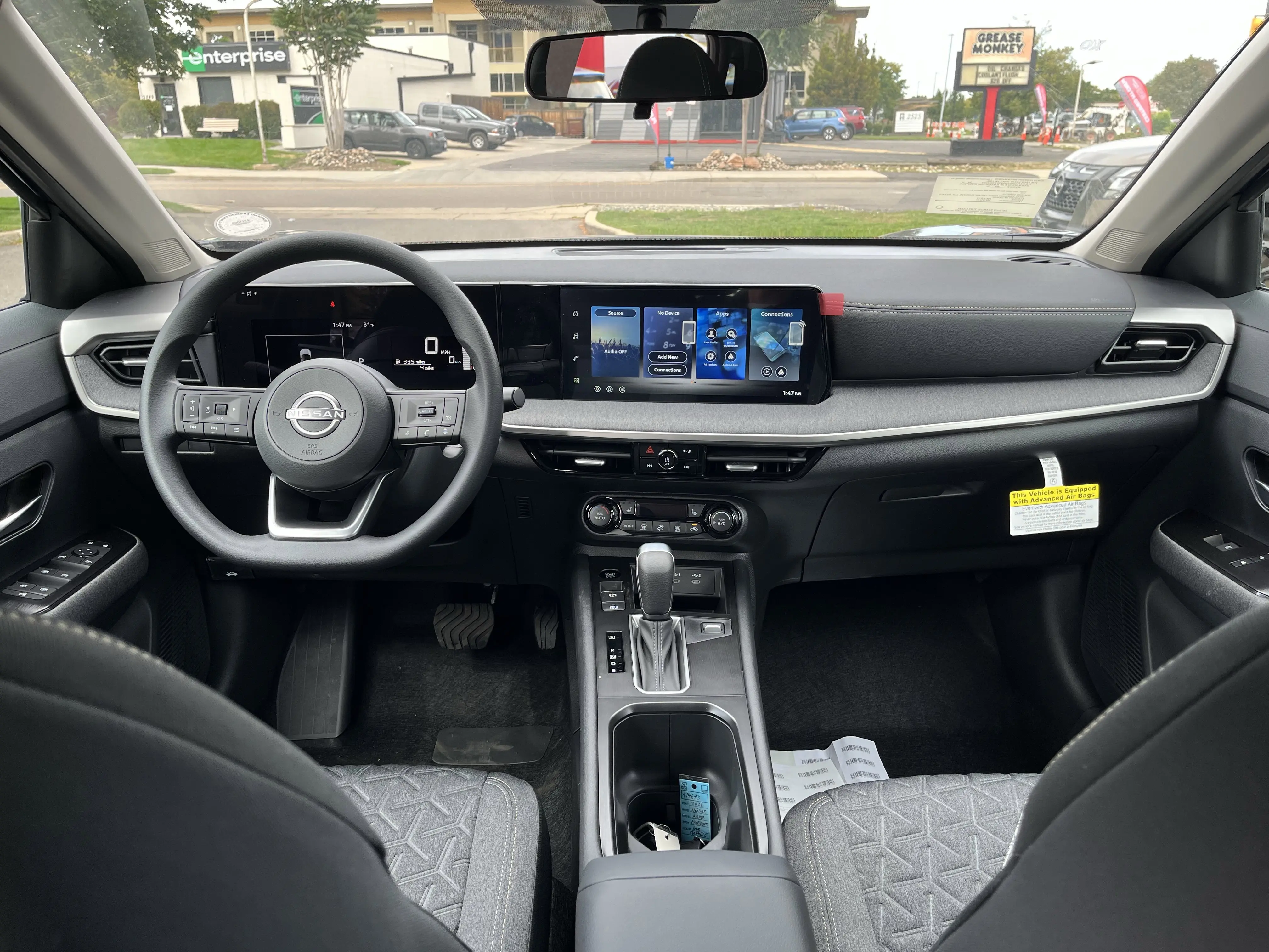 2026 Nissan Kicks SV photo 17