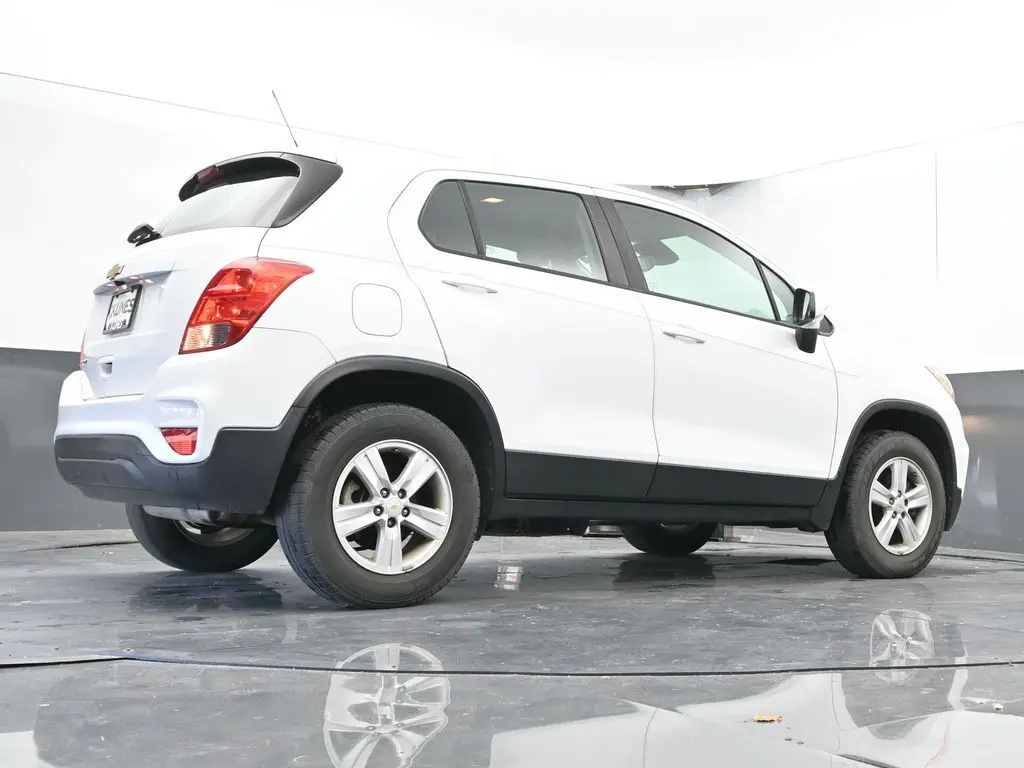 2018 Chevrolet Trax LS photo 35