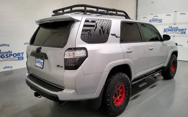 2024 Toyota 4Runner TRD Premium 4WD photo 3