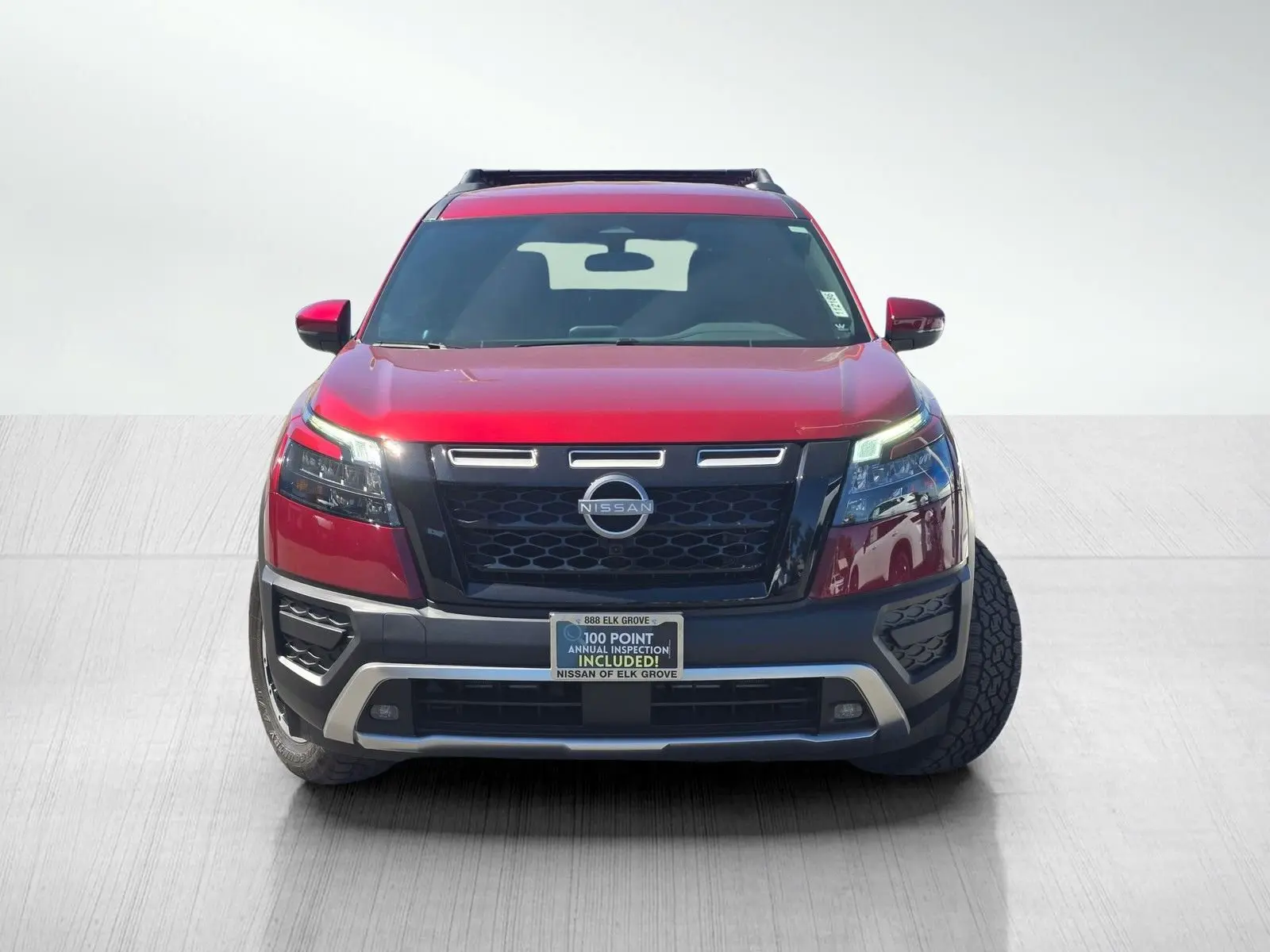 2025 Nissan Pathfinder Rock Creek photo 2