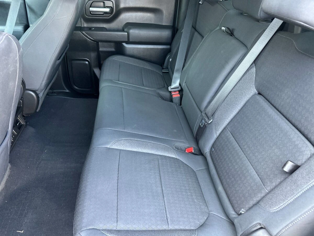2019 Chevrolet Silverado 1500 LT - Photo 12