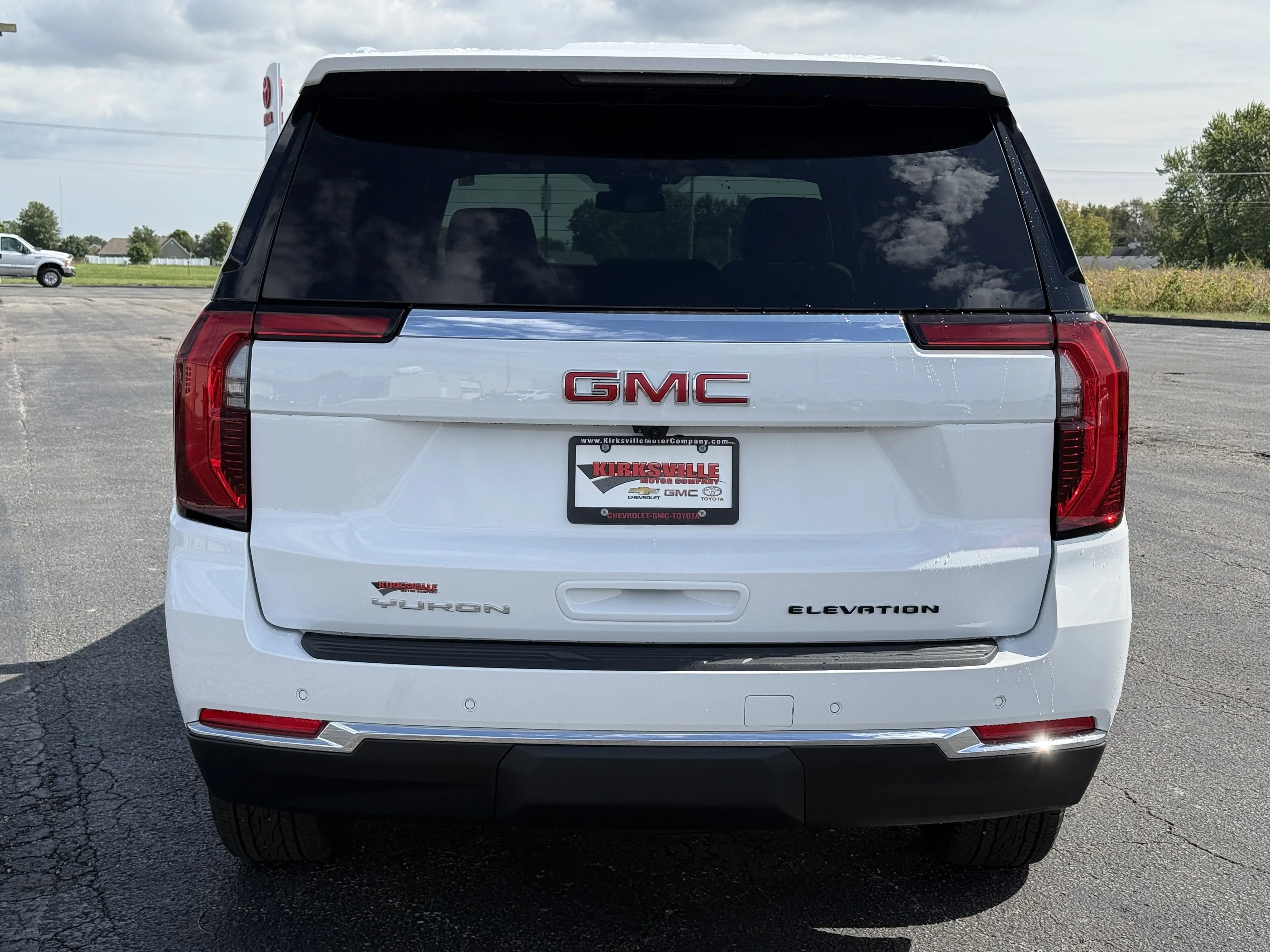 2026 Gmc Yukon photo 3